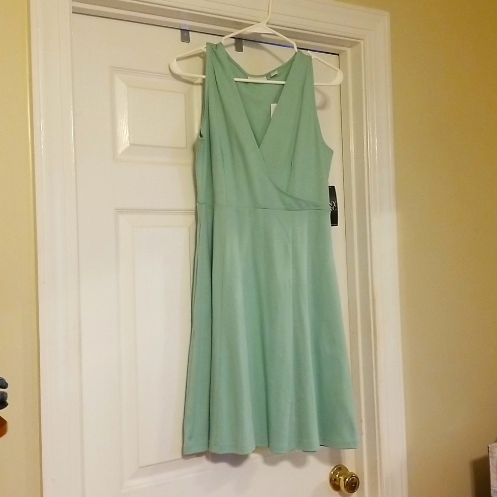 🖤3/$20🖤 NWT NY&C Dress
